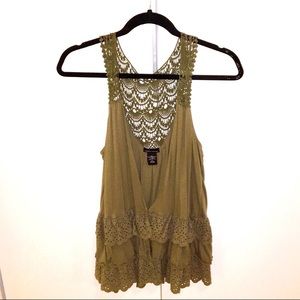 Ruffled Eyelet Lace Vest